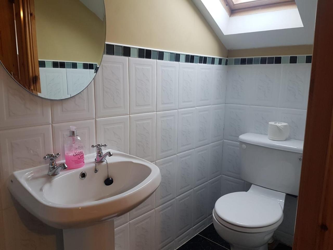 Sliabh Liag Inn Carrick  Habitación foto